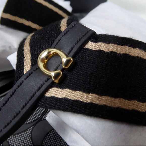 Coach Zoe Webbed Flip Flop Sandal w Signature C Logo Thong Slip On NIB - Picture 3 of 8